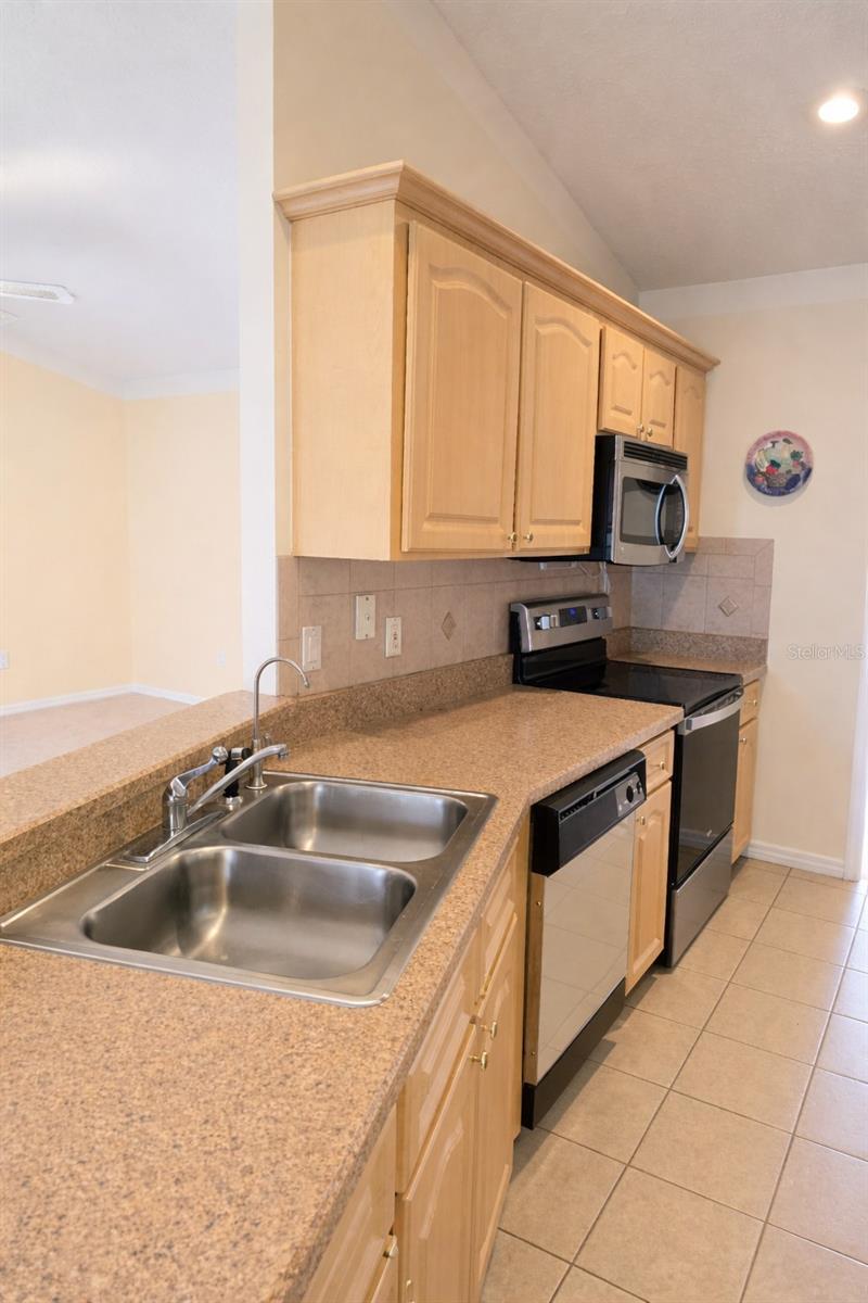 12 WARWICK PL, PALM COAST, FL, 32164