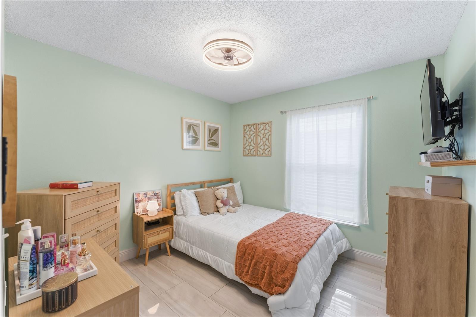 2405 WEYMOUTH CT, KISSIMMEE, FL, 34743