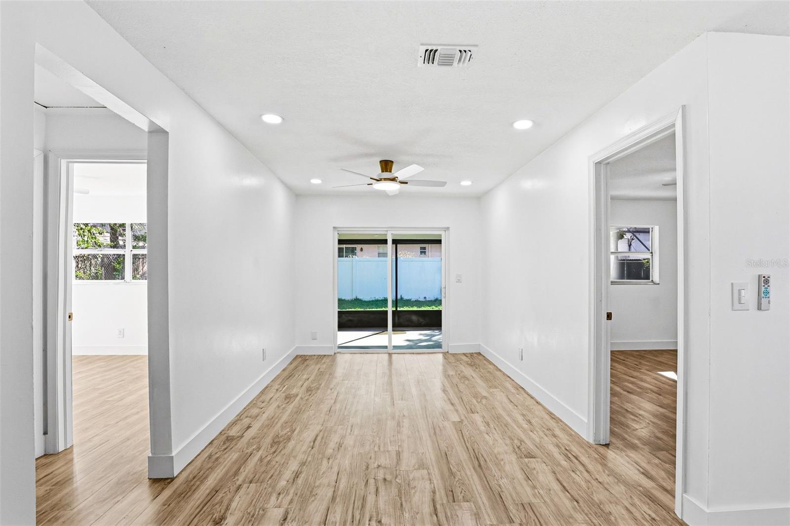 10217 N PAWNEE AVE, TAMPA, FL, 33617