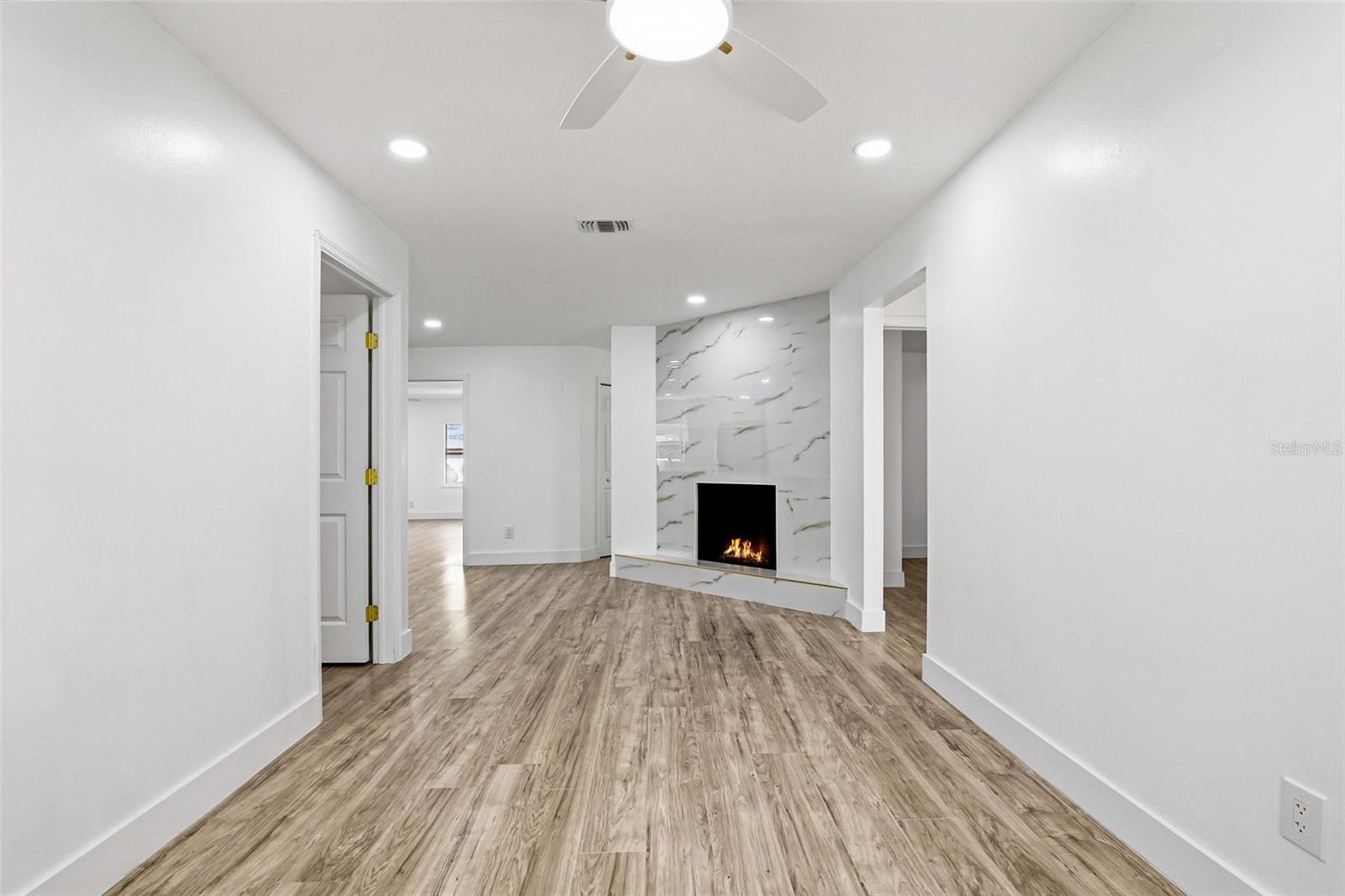 10217 N PAWNEE AVE, TAMPA, FL, 33617