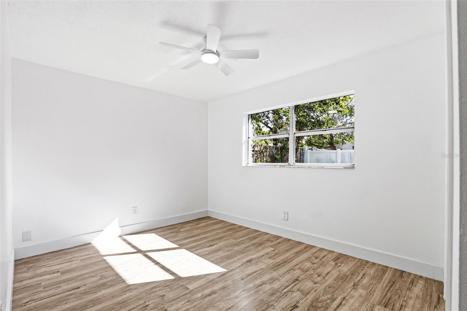 10217 N PAWNEE AVE, TAMPA, FL, 33617