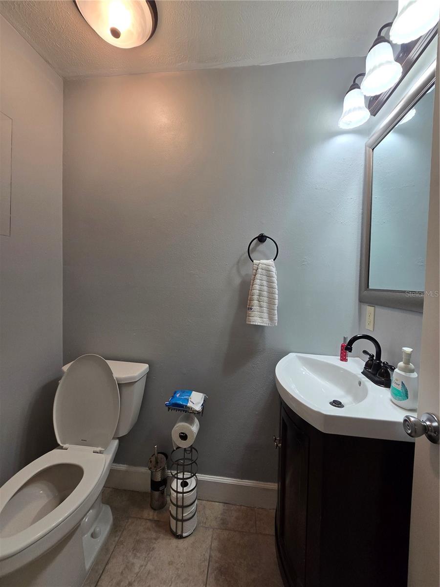 2115 NE 38TH AVE, OCALA, FL, 34470