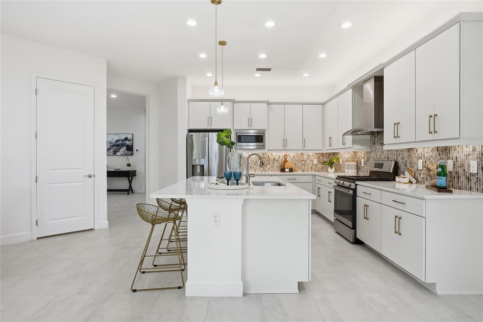 32626 TREE OF LIFE AVE, WESLEY CHAPEL, FL, 33543