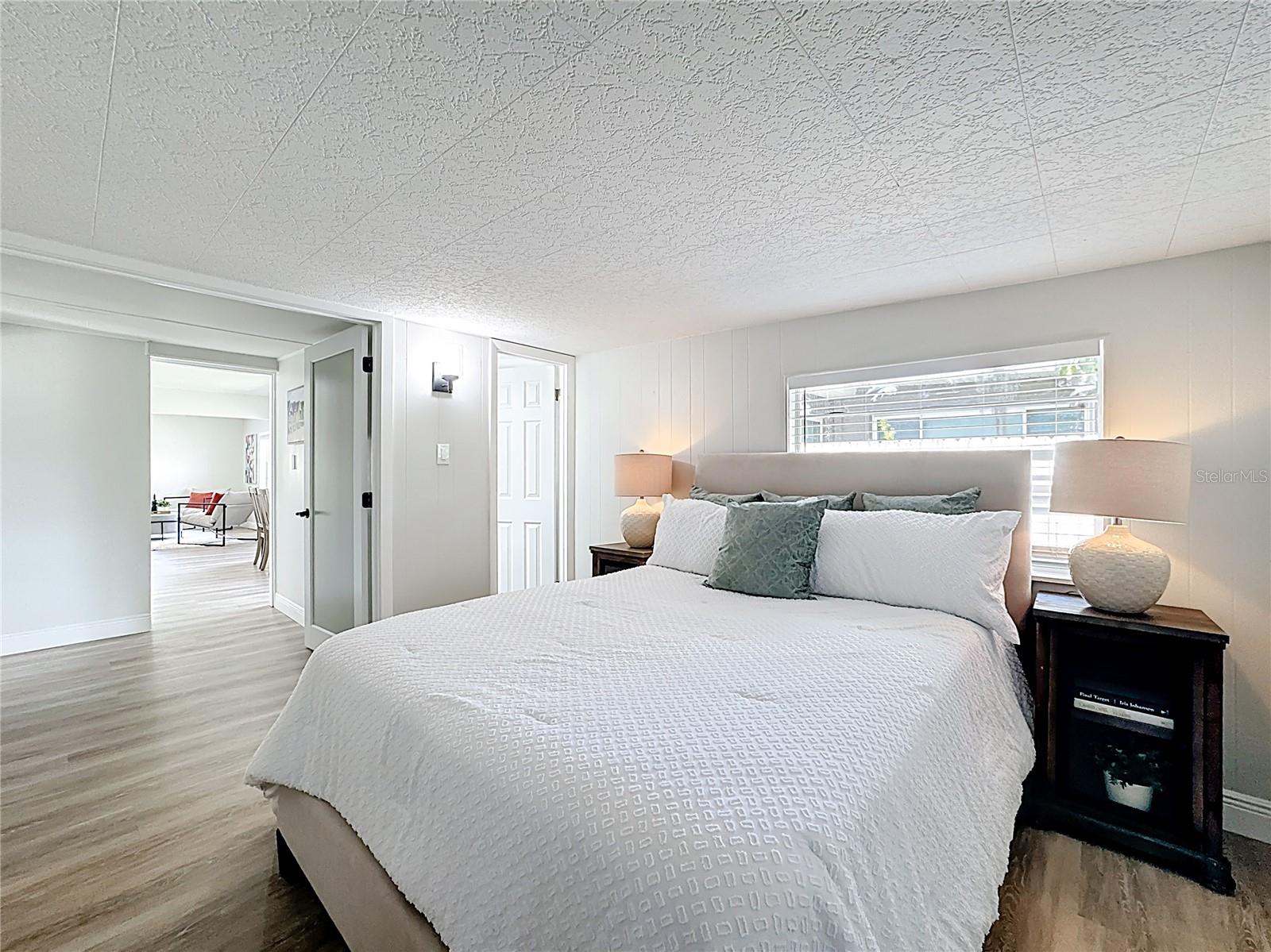 3223 N ORANGE AVE, ORLANDO, FL, 32803