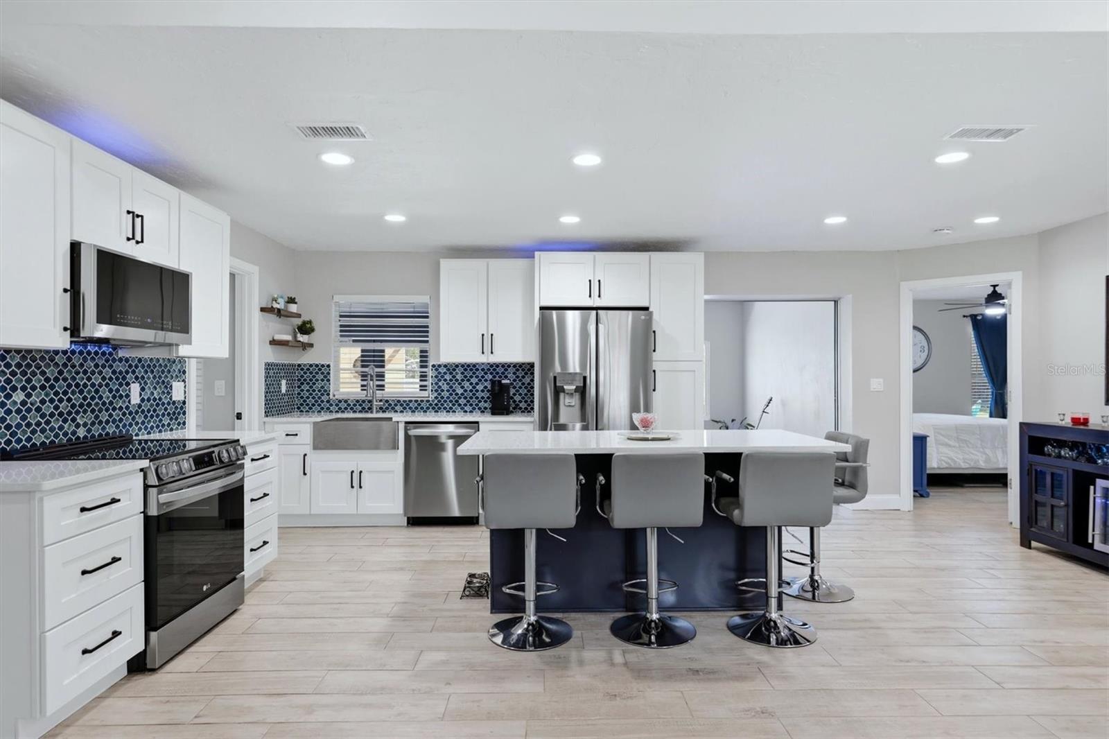 1417 70TH STREET CT E, BRADENTON, FL, 34208