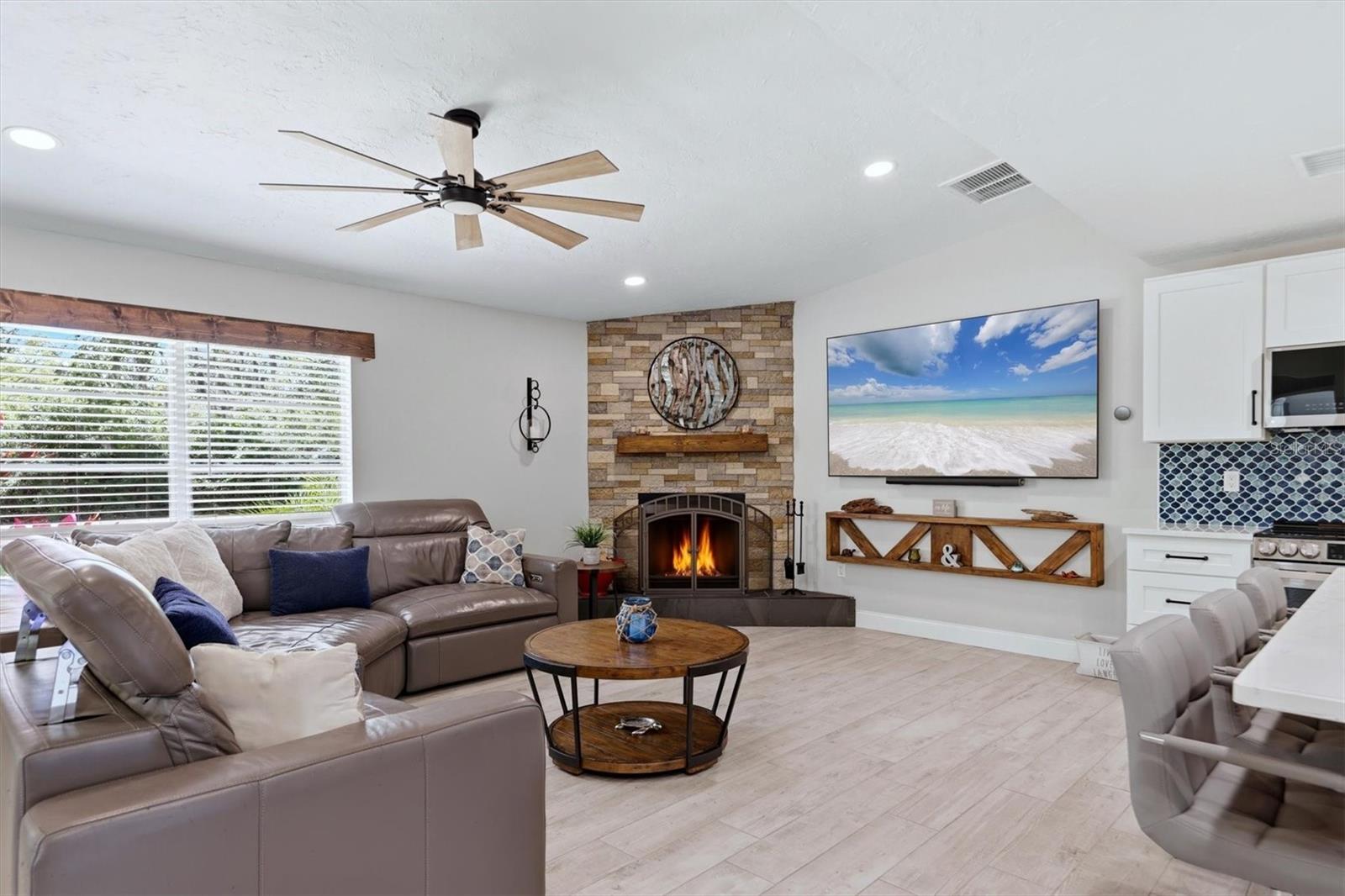 1417 70TH STREET CT E, BRADENTON, FL, 34208