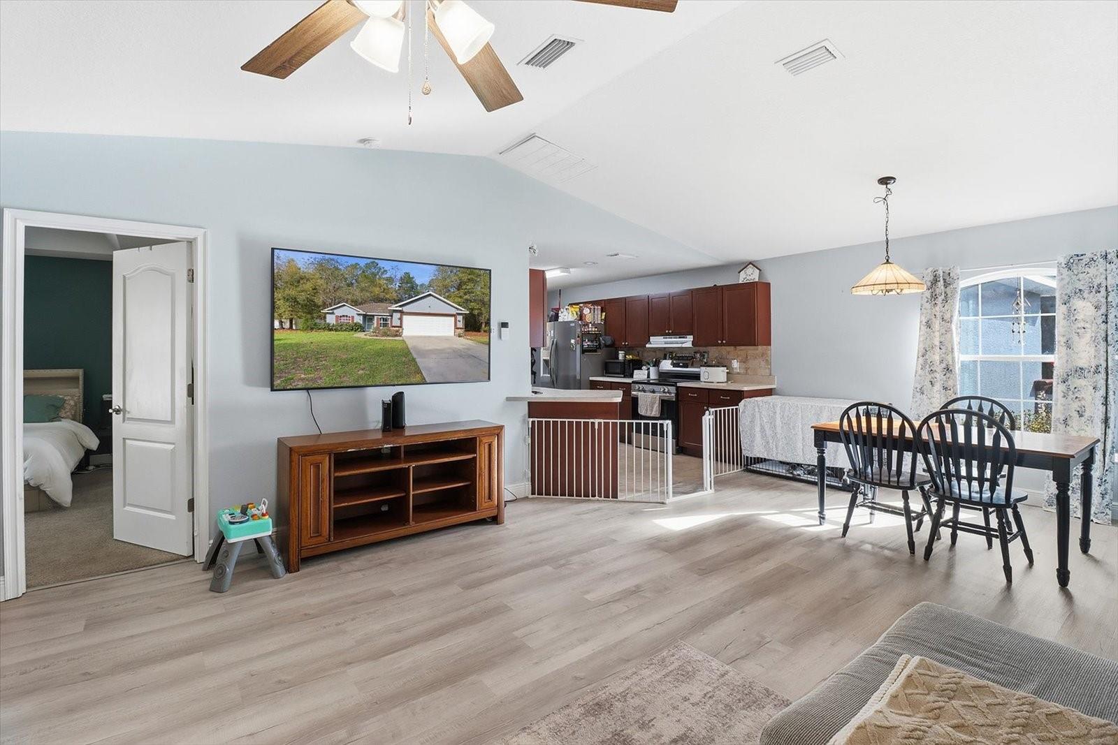 786 N DUGAN AVE, INVERNESS, FL, 34453