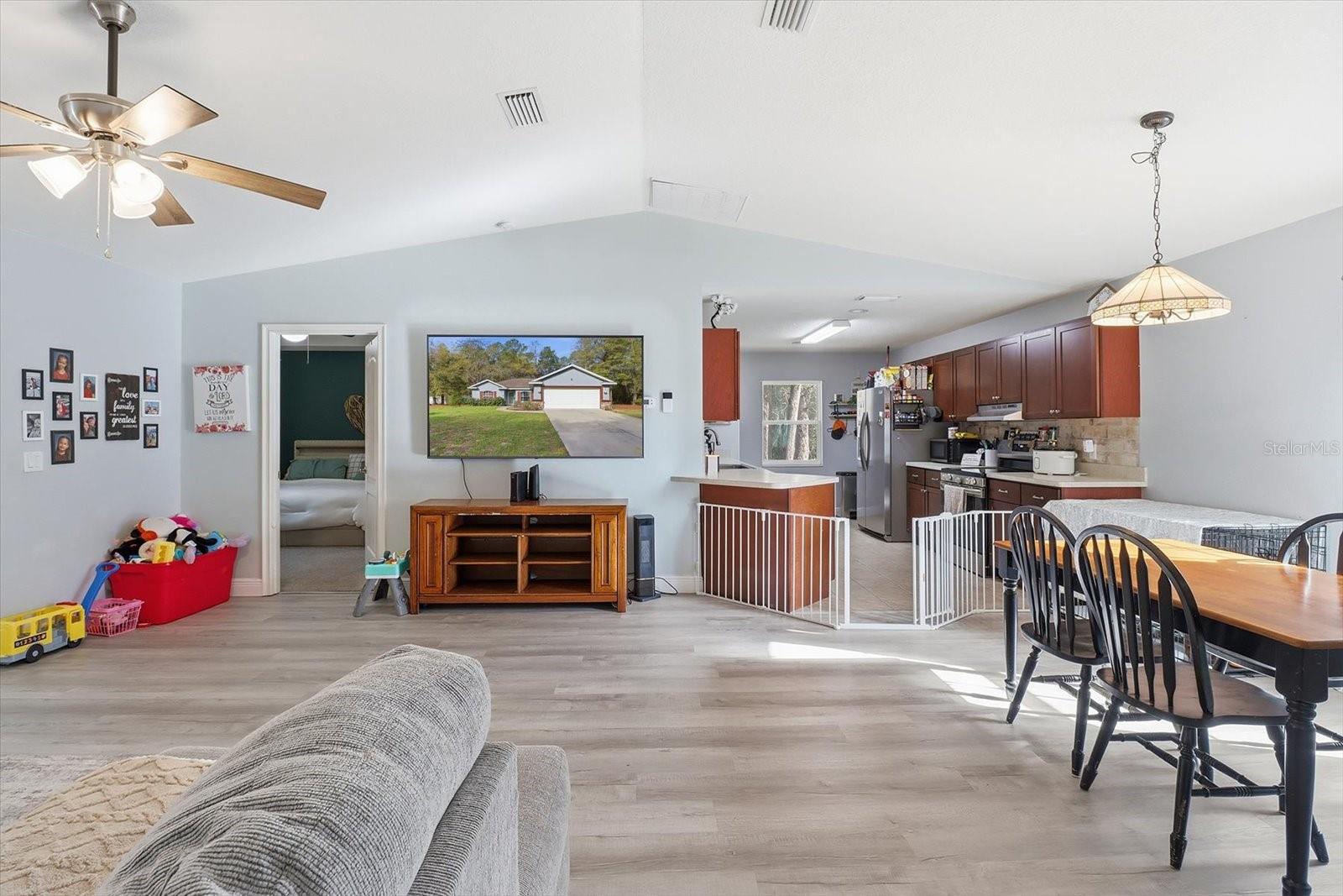 786 N DUGAN AVE, INVERNESS, FL, 34453