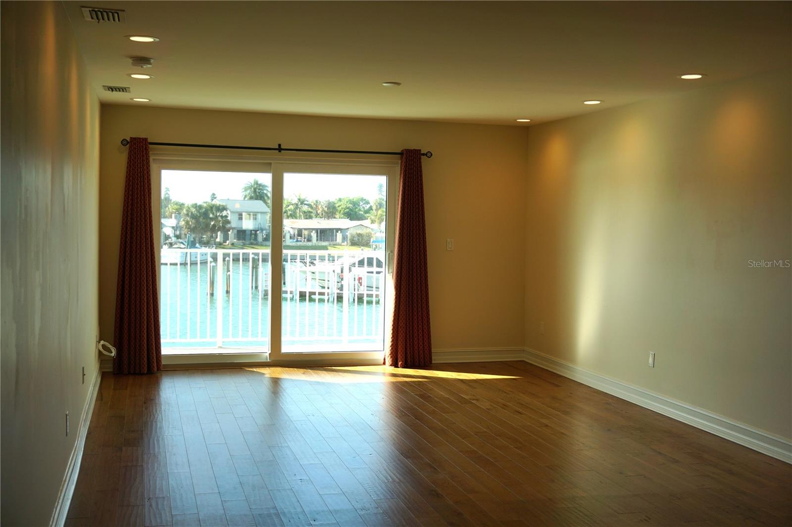 340 PINELLAS BAYWAY S #203, TIERRA VERDE, FL, 33715