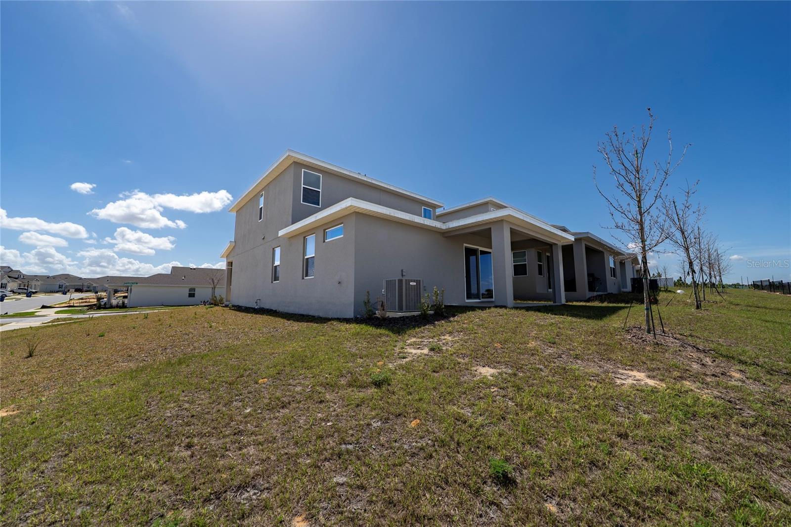 2040 SUNSHINE PEAK DR, MINNEOLA, FL, 34715