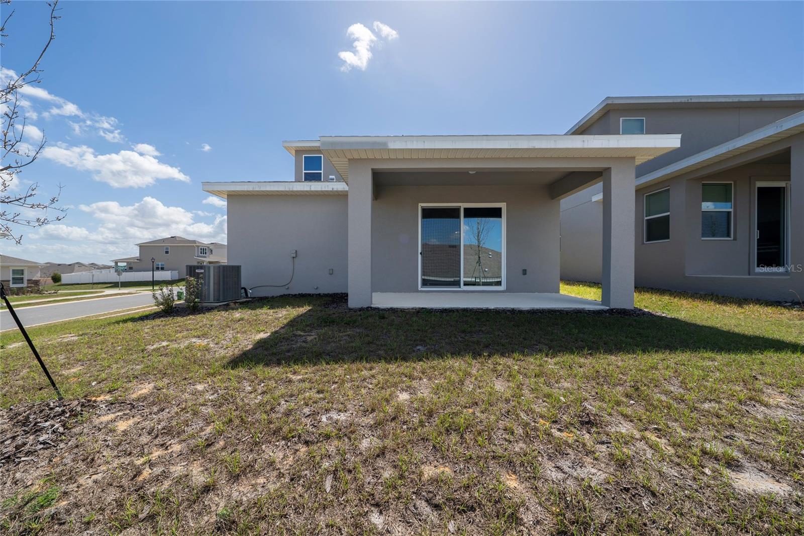 2040 SUNSHINE PEAK DR, MINNEOLA, FL, 34715
