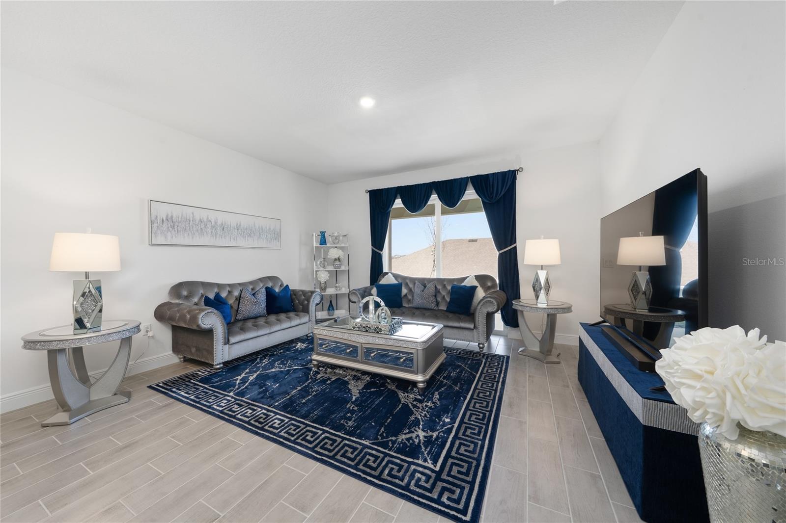 2040 SUNSHINE PEAK DR, MINNEOLA, FL, 34715