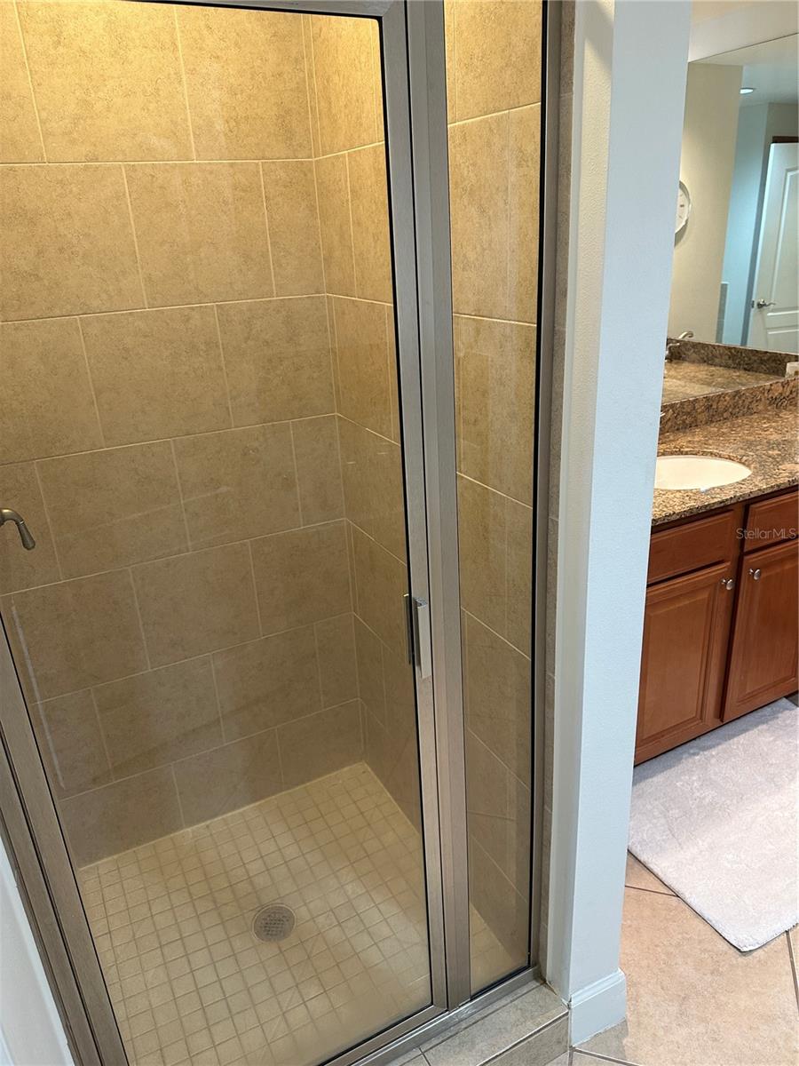 808 3RD AVE W #701, BRADENTON, FL, 34205