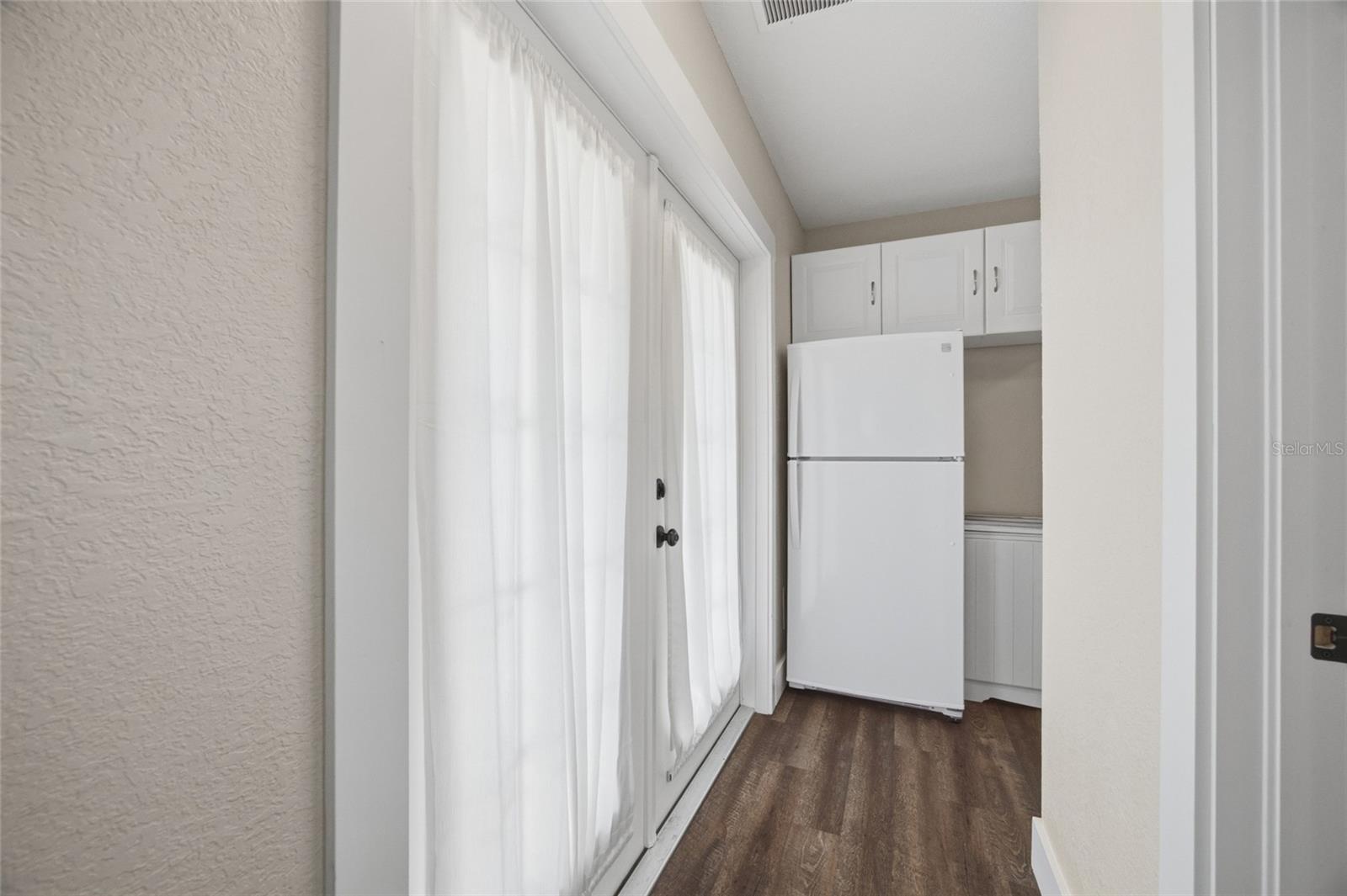 106 W CREST AVE, TAMPA, FL, 33603