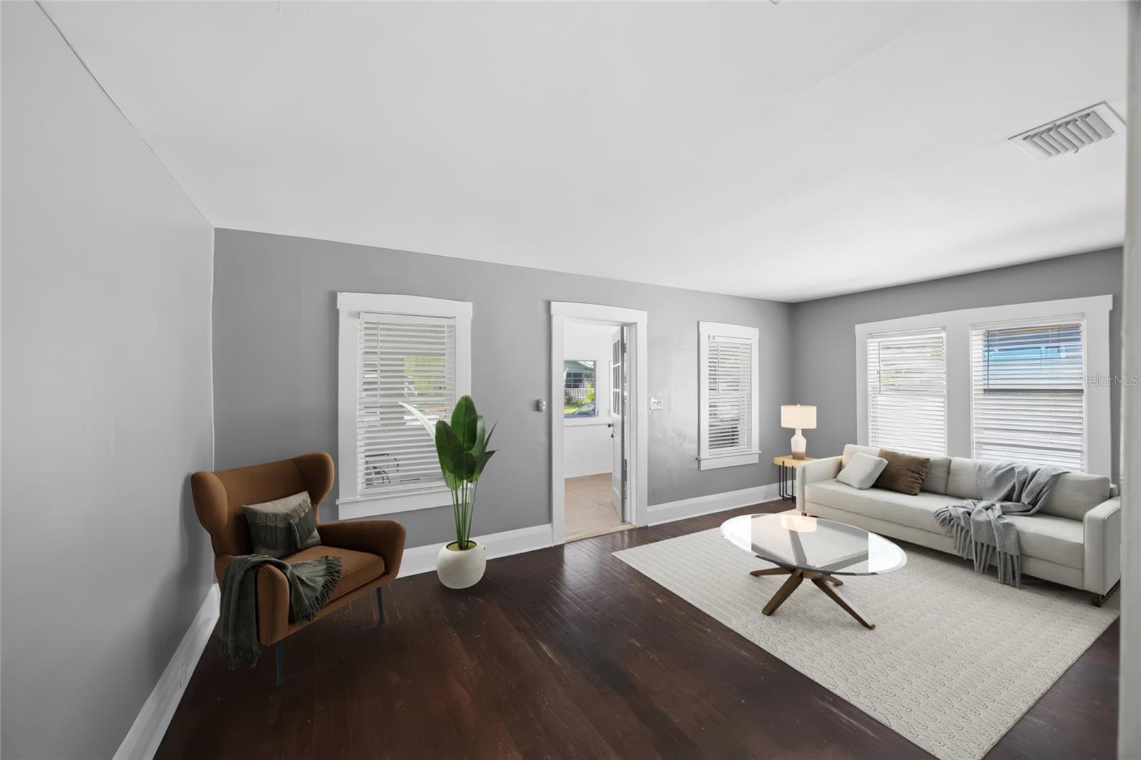 106 W CREST AVE, TAMPA, FL, 33603