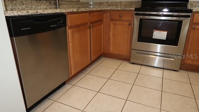 6413 CYPRESSDALE DR #201, RIVERVIEW, FL, 33578