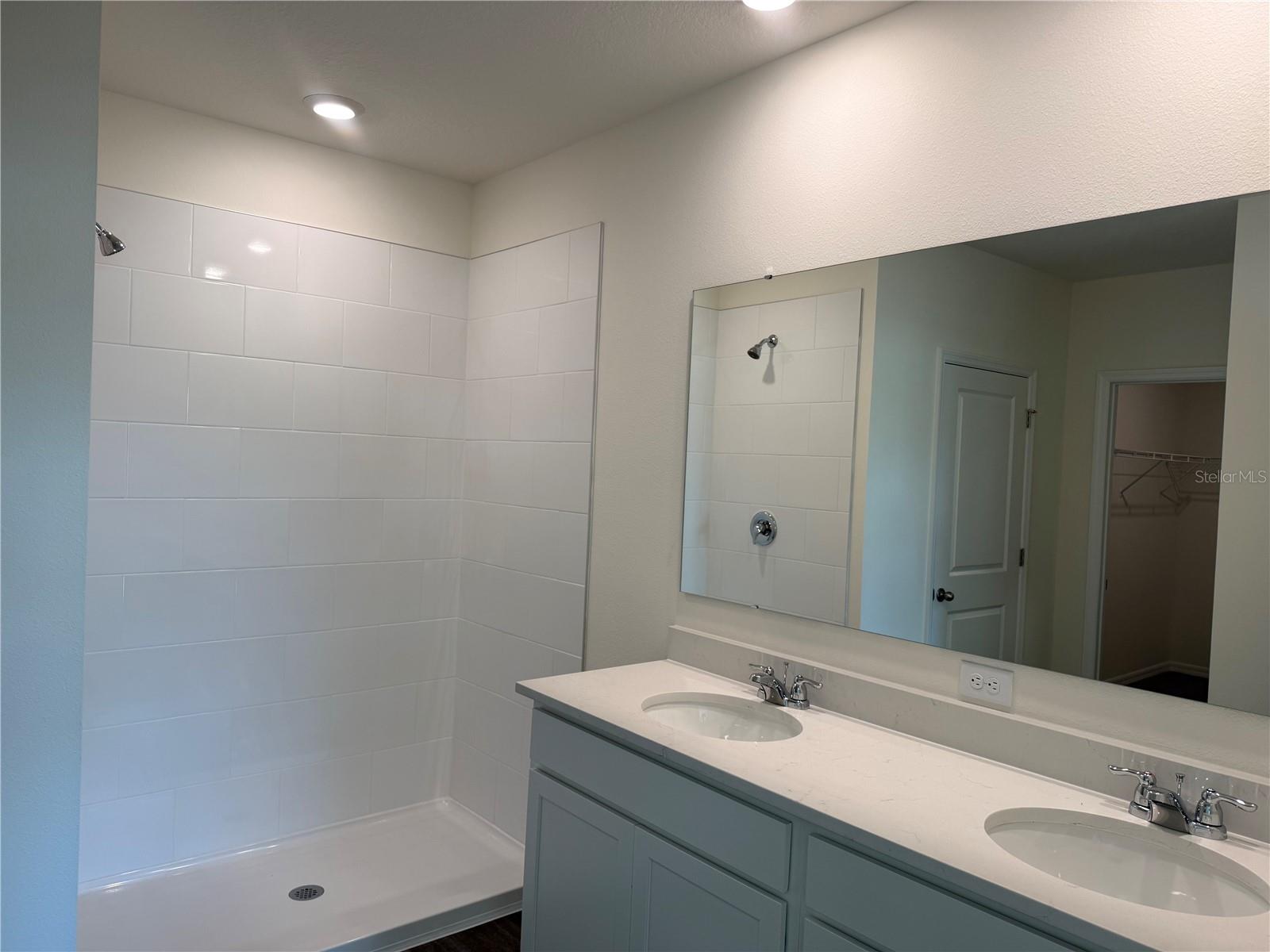 1043 MORFONTAINE ST, DAYTONA BEACH, FL, 32124