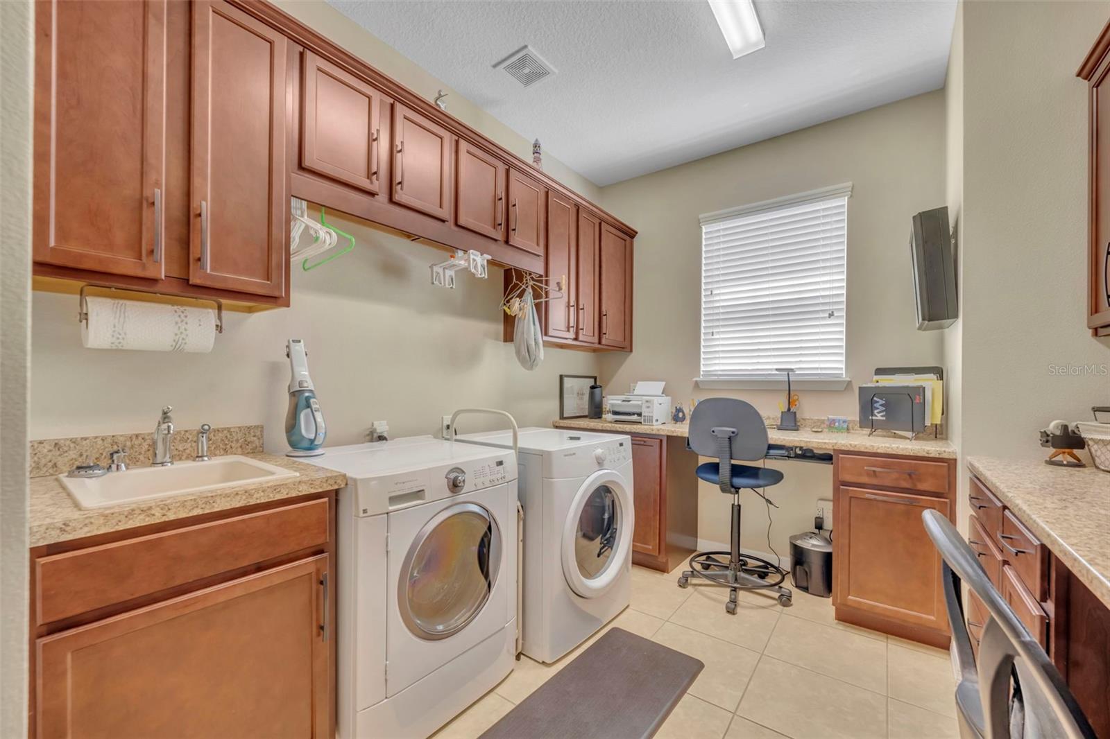 334 SILVER MAPLE RD, GROVELAND, FL, 34736
