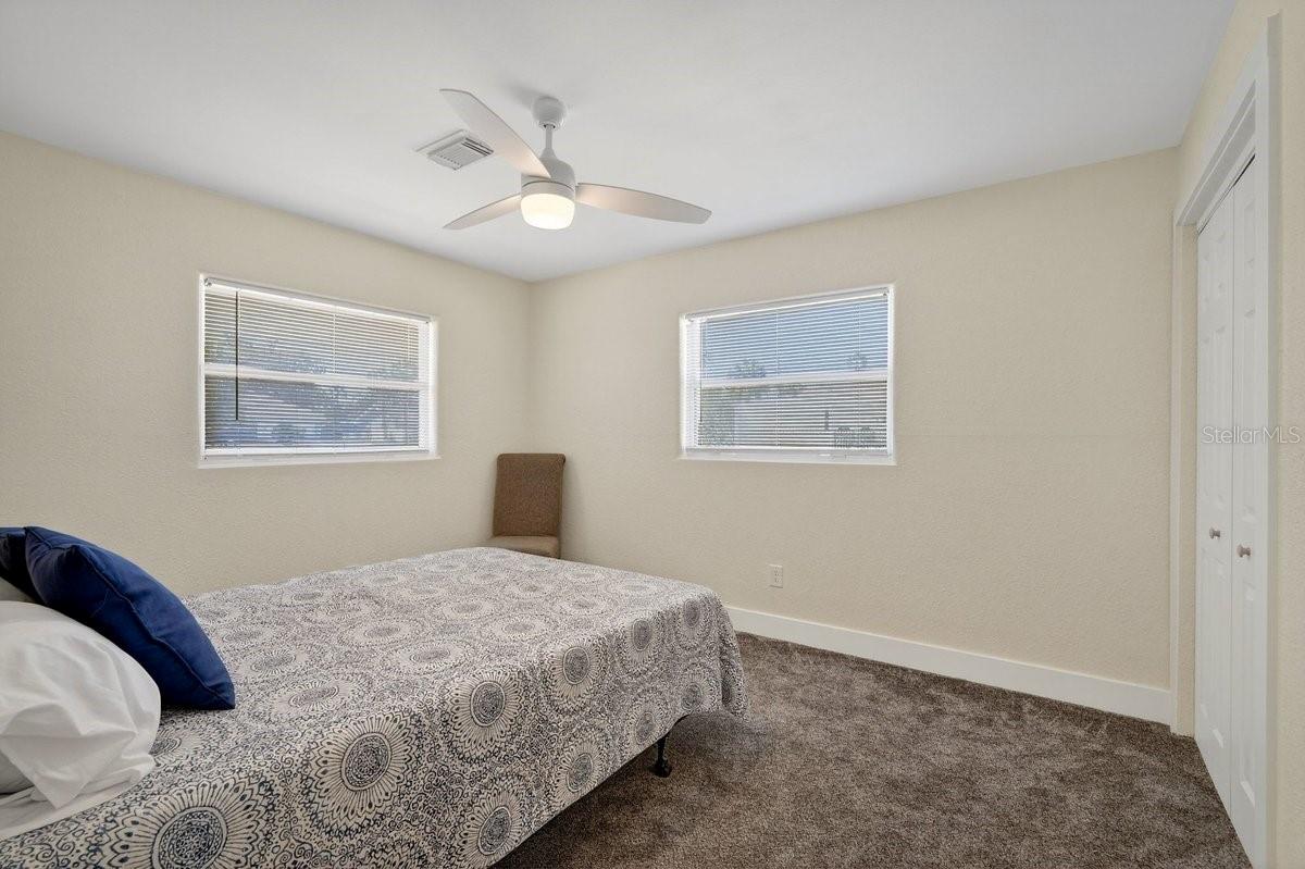450 LAMBERT AVE, FLAGLER BEACH, FL, 32136