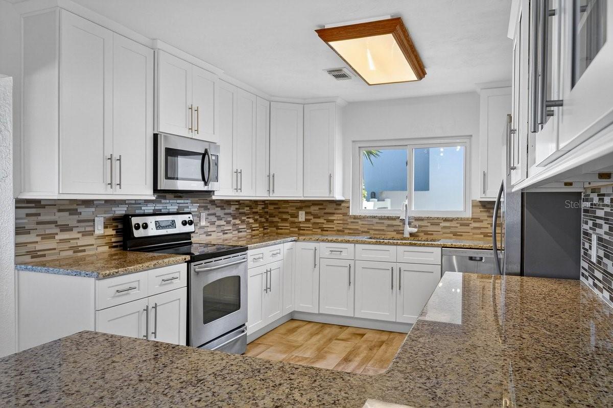 450 LAMBERT AVE, FLAGLER BEACH, FL, 32136