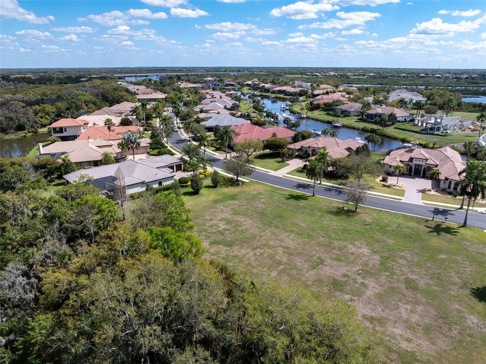11708 RIVER SHORES TRL, PARRISH, FL, 34219