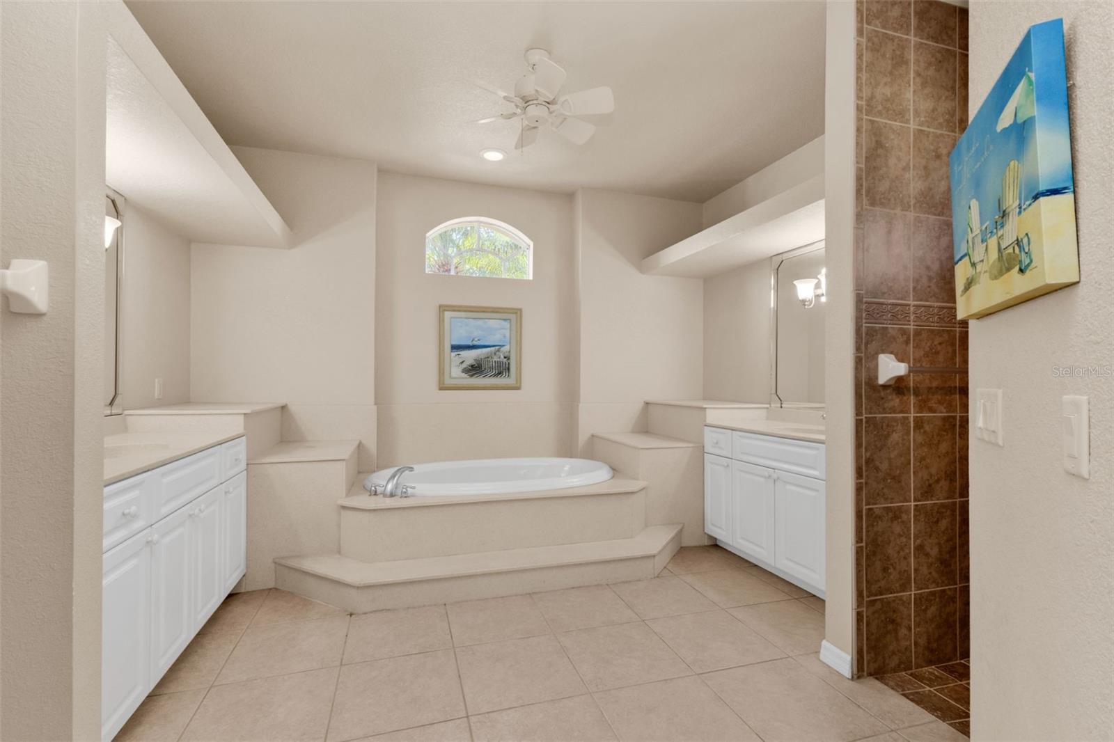 25042 BOLIVAR DR, PUNTA GORDA, FL, 33983