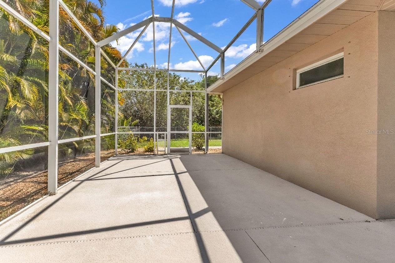 25042 BOLIVAR DR, PUNTA GORDA, FL, 33983
