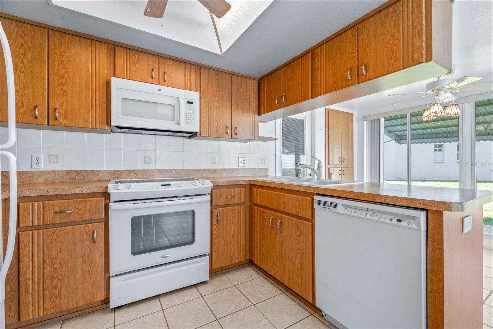 11525 FOREST RUN CT, PORT RICHEY, FL, 34668