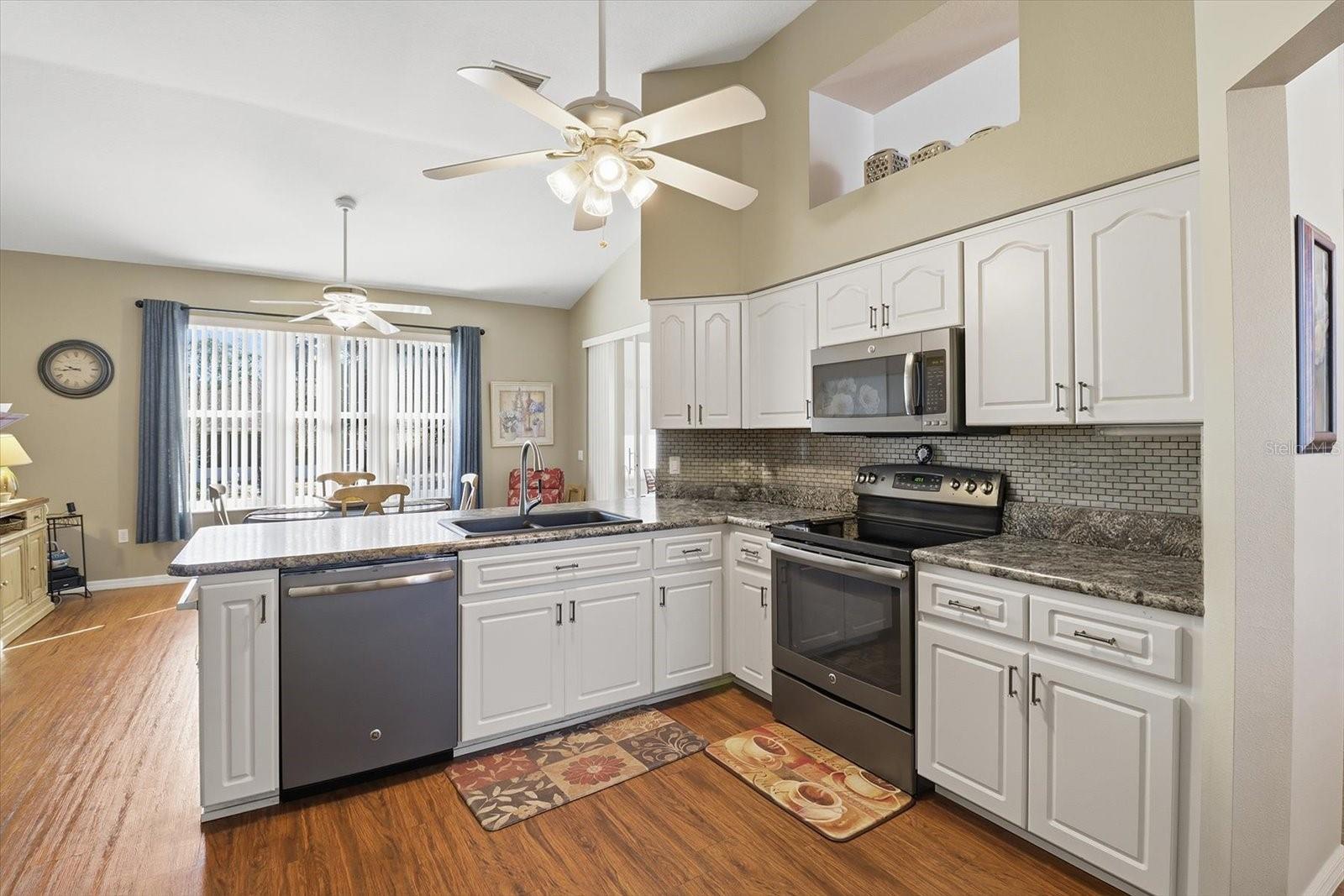 188 W ROMANY LOOP, BEVERLY HILLS, FL, 34465