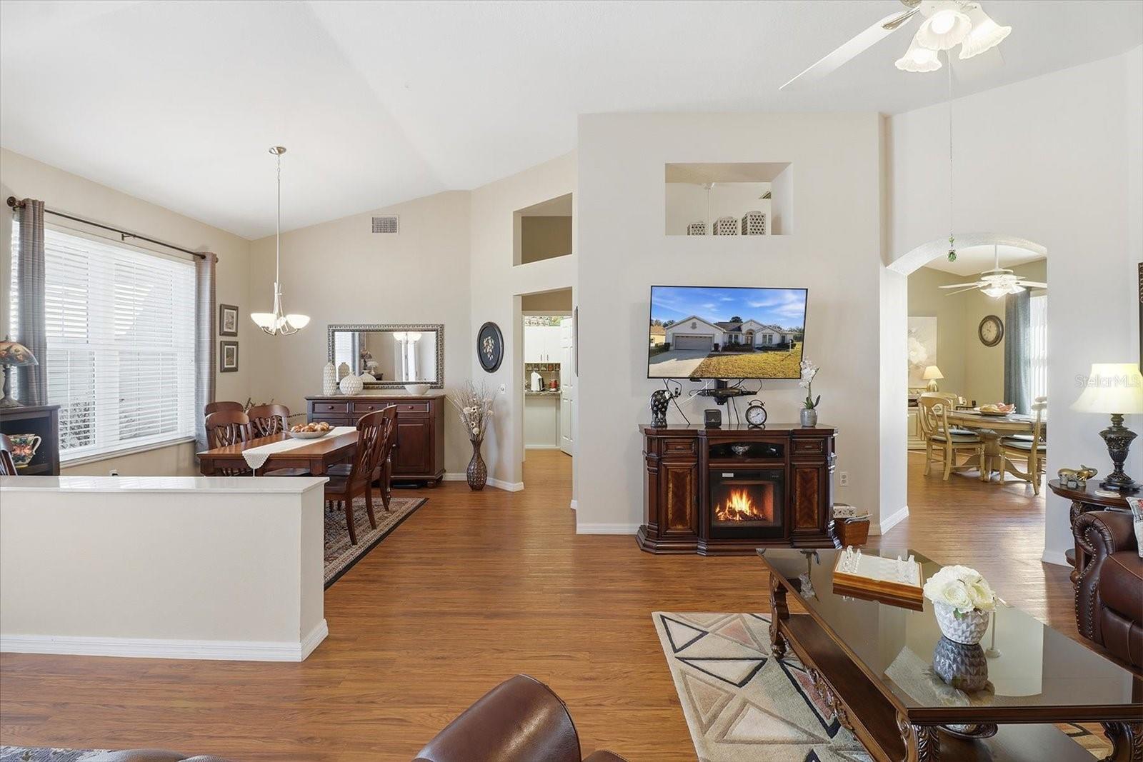 188 W ROMANY LOOP, BEVERLY HILLS, FL, 34465