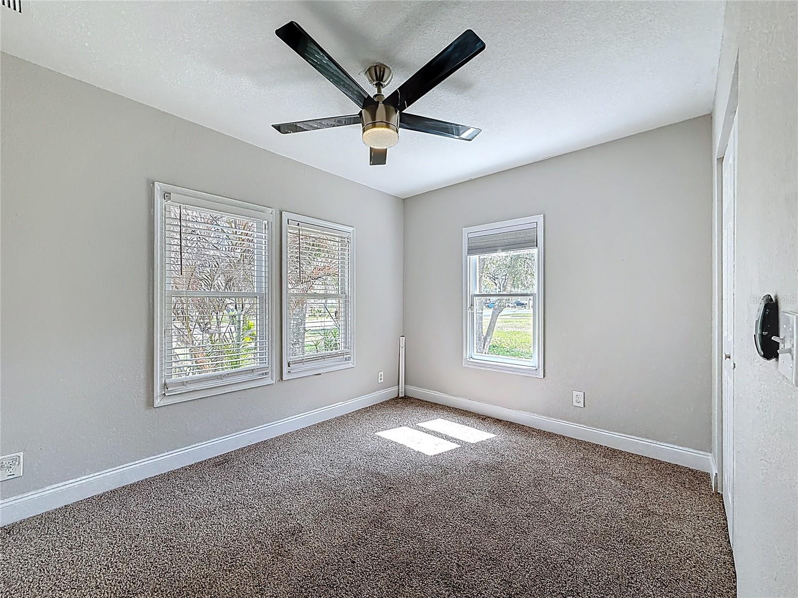 705 N PENNSYLVANIA AVE, PLANT CITY, FL, 33563