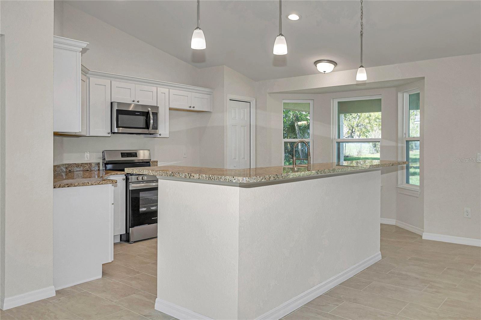 8677 SE 157TH PL, SUMMERFIELD, FL, 34491