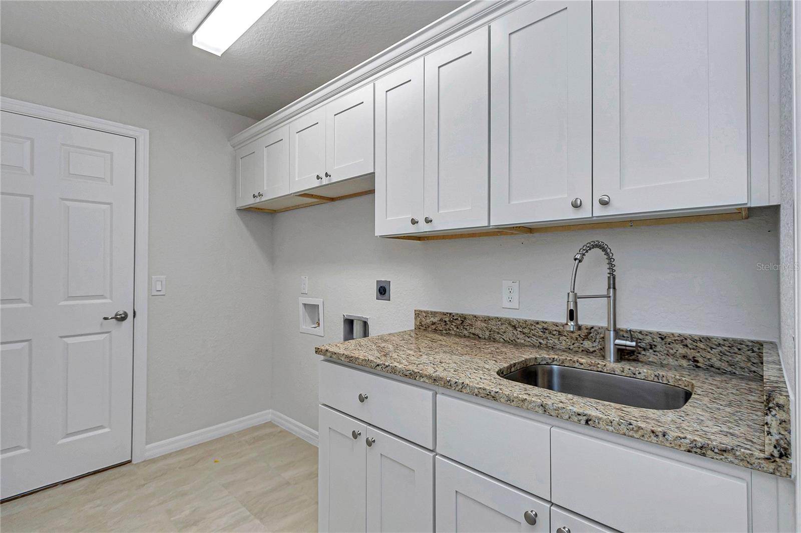 8677 SE 157TH PL, SUMMERFIELD, FL, 34491