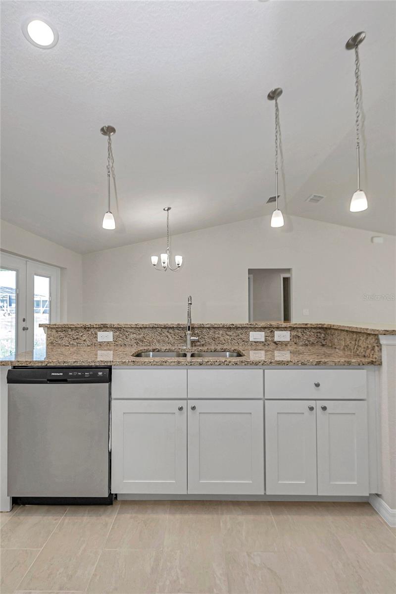 8677 SE 157TH PL, SUMMERFIELD, FL, 34491