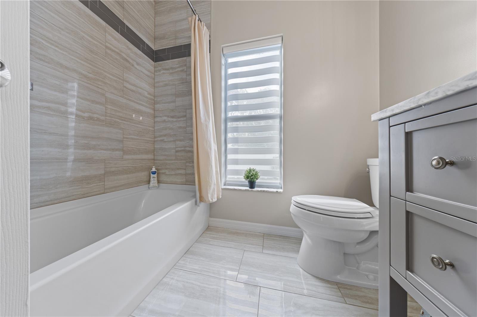 7770 GLYNDE HILL DR, ORLANDO, FL, 32835