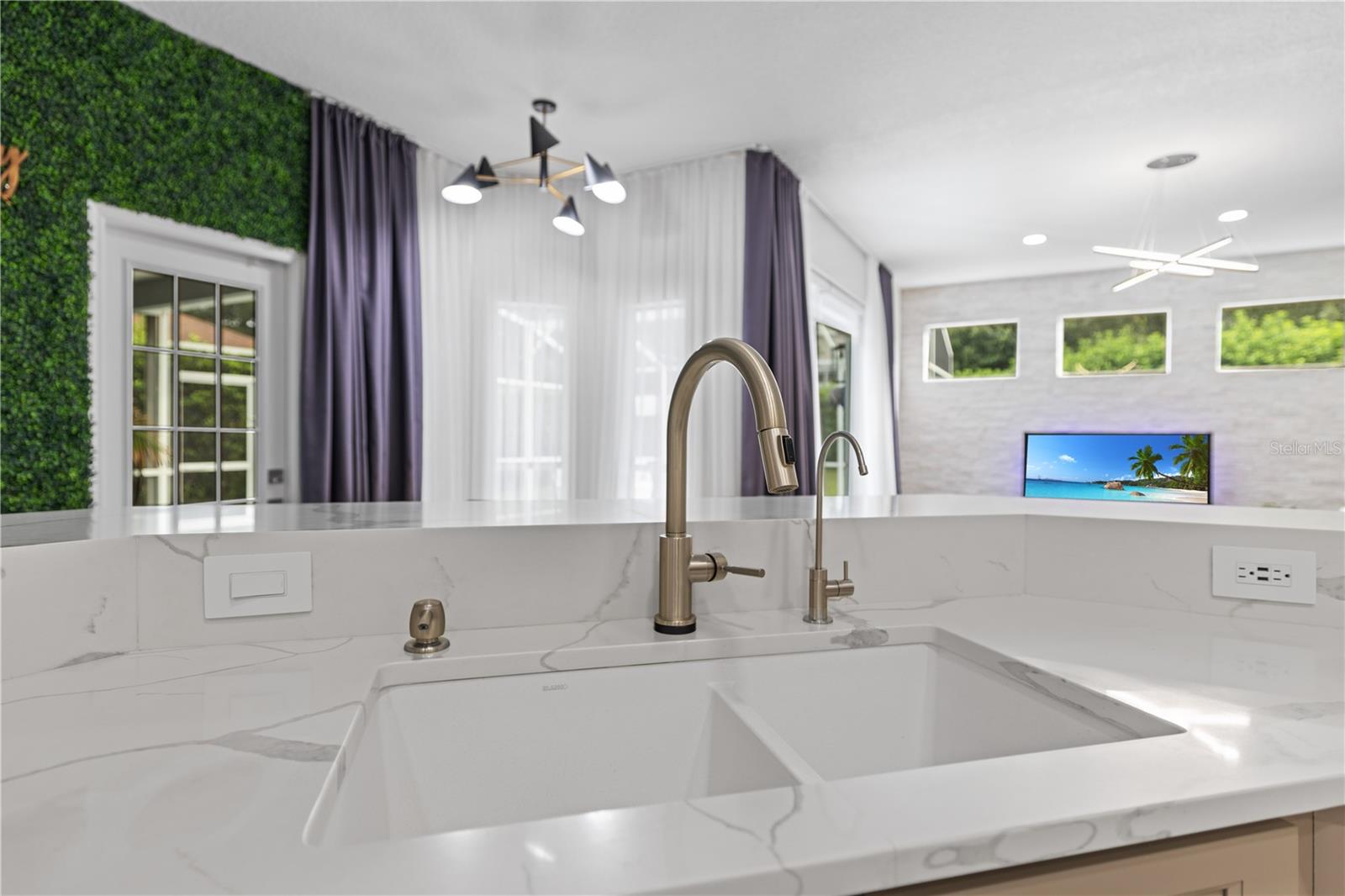 7770 GLYNDE HILL DR, ORLANDO, FL, 32835