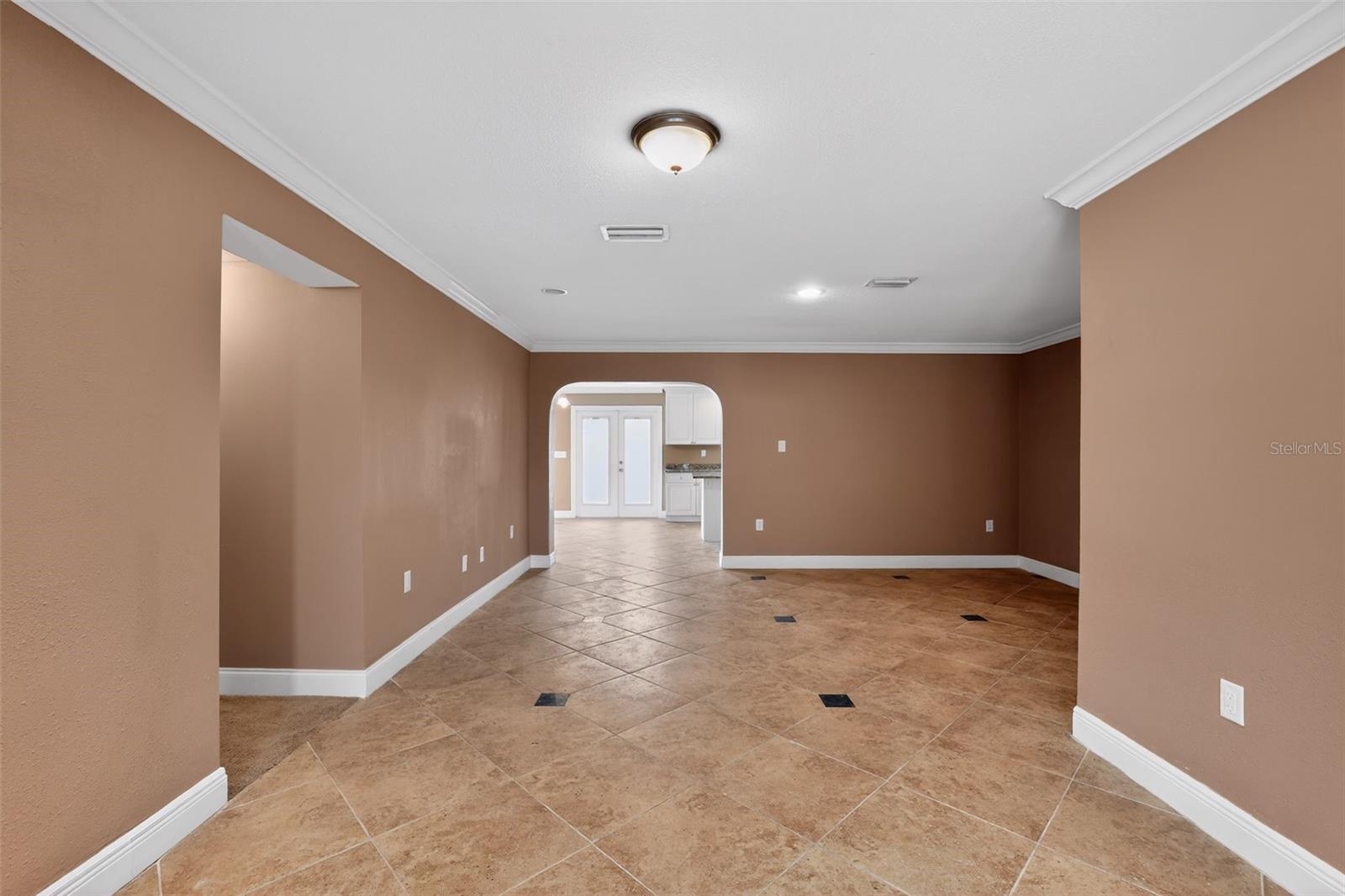 3302 RIVER COVE DR, TAMPA, FL, 33614