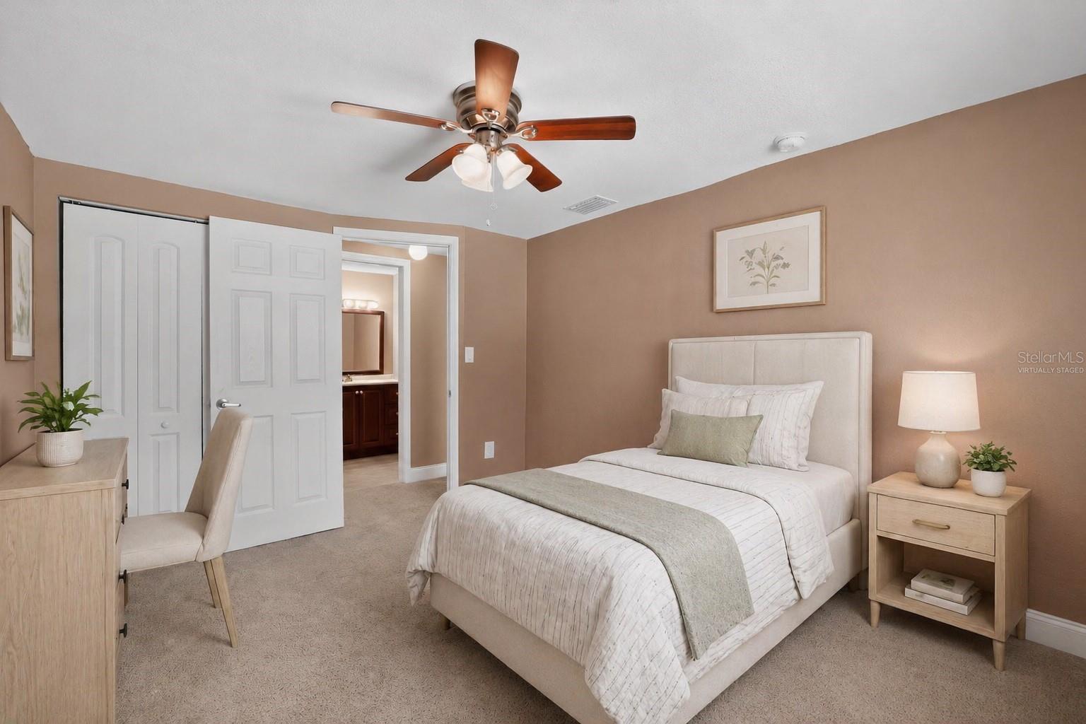 3302 RIVER COVE DR, TAMPA, FL, 33614