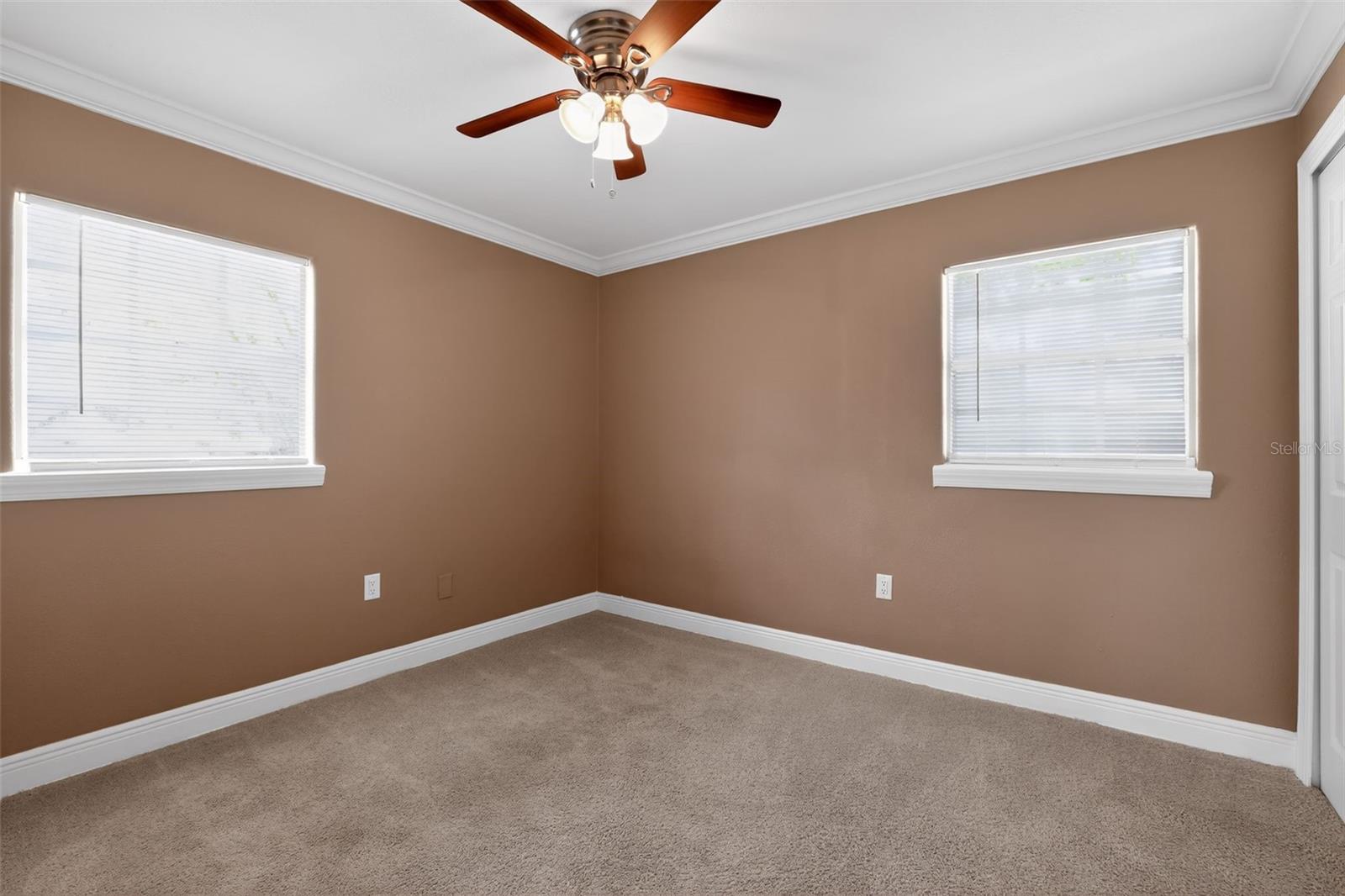 3302 RIVER COVE DR, TAMPA, FL, 33614