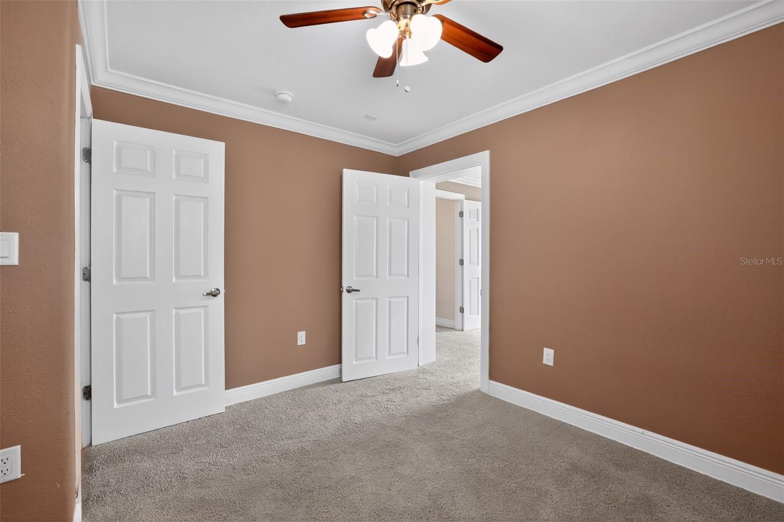 3302 RIVER COVE DR, TAMPA, FL, 33614