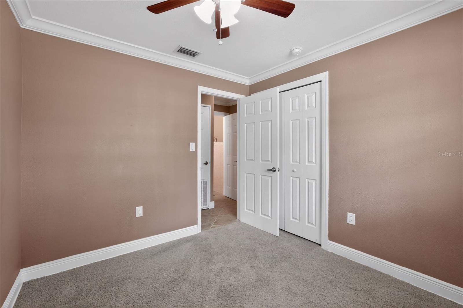 3302 RIVER COVE DR, TAMPA, FL, 33614