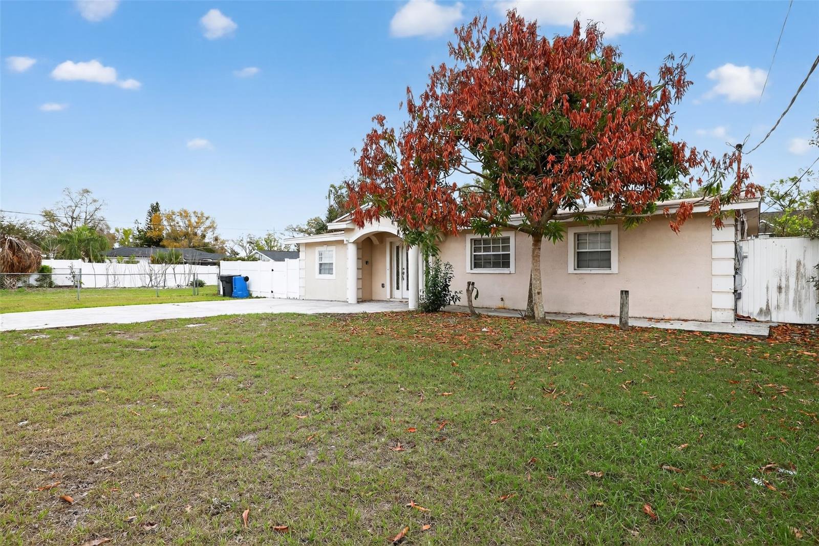 3302 RIVER COVE DR, TAMPA, FL, 33614