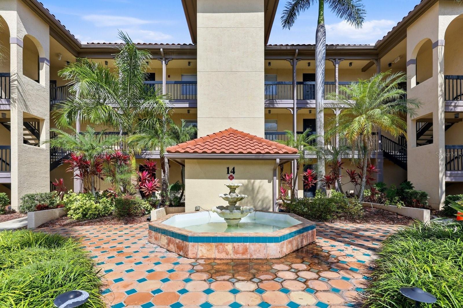 2400 FEATHER SOUND DR #1424, CLEARWATER, FL, 33762