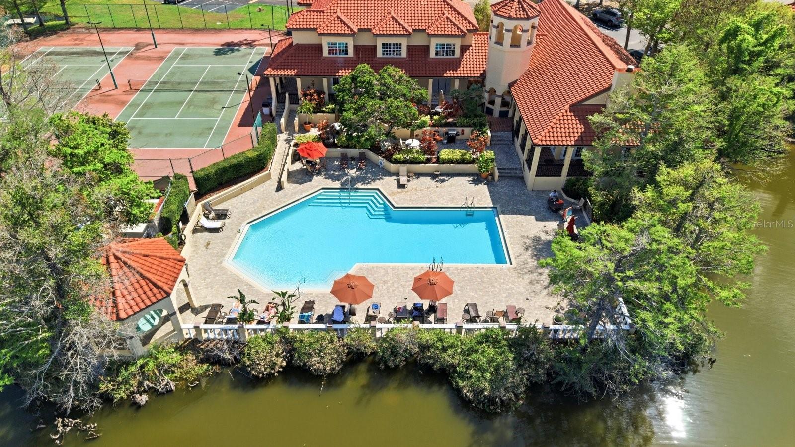 2400 FEATHER SOUND DR #1424, CLEARWATER, FL, 33762