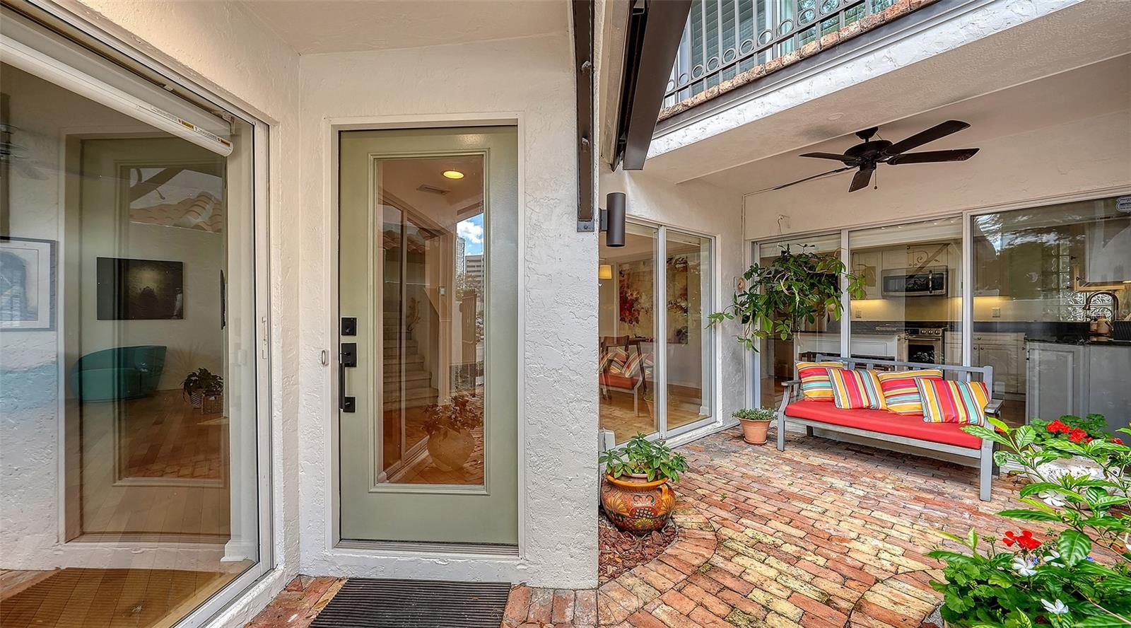 200 COCOANUT AVE #4, SARASOTA, FL, 34236