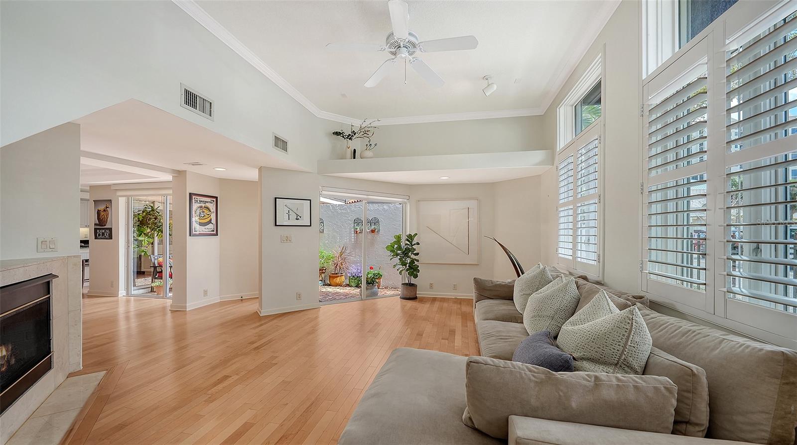 200 COCOANUT AVE #4, SARASOTA, FL, 34236