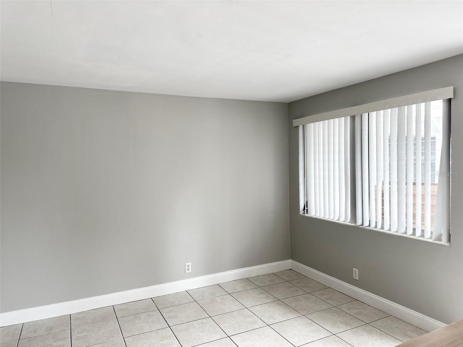 2035 EDGEWATER DR #9, CLEARWATER, FL, 33755