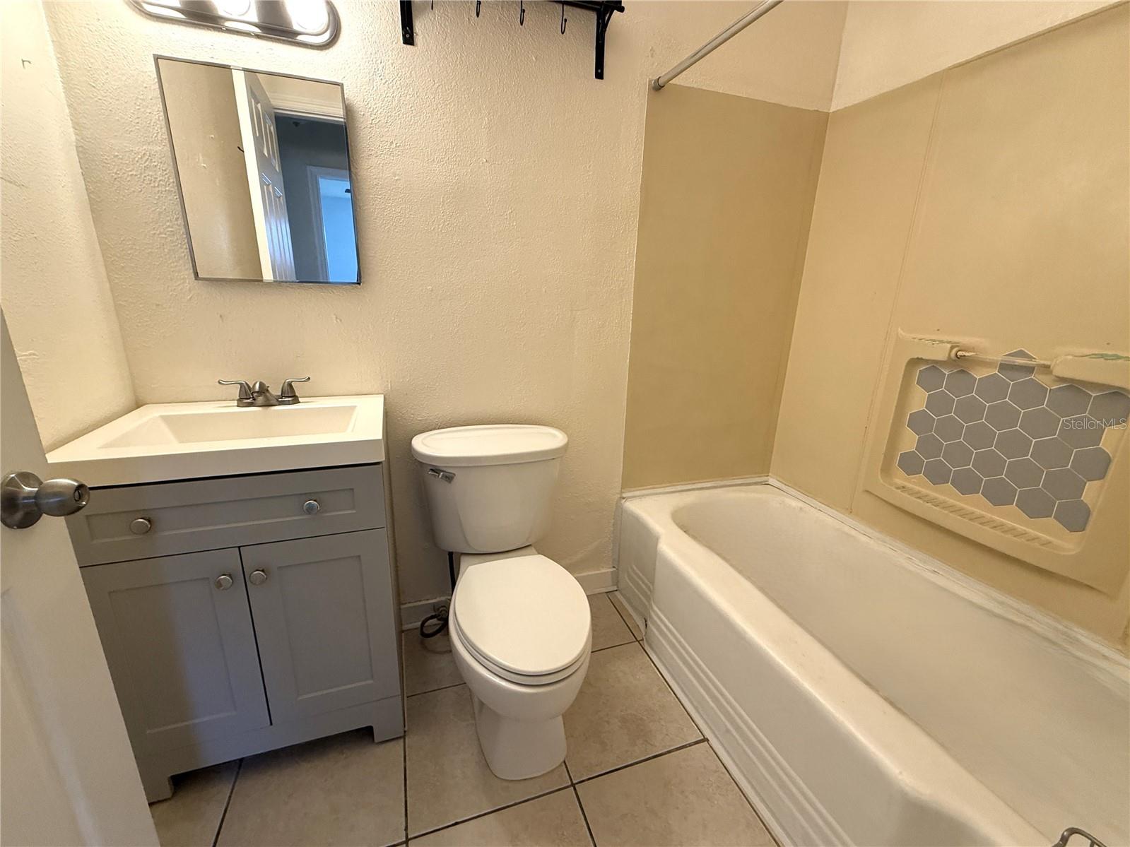 12127 GULF BLVD #5, TREASURE ISLAND, FL, 33706