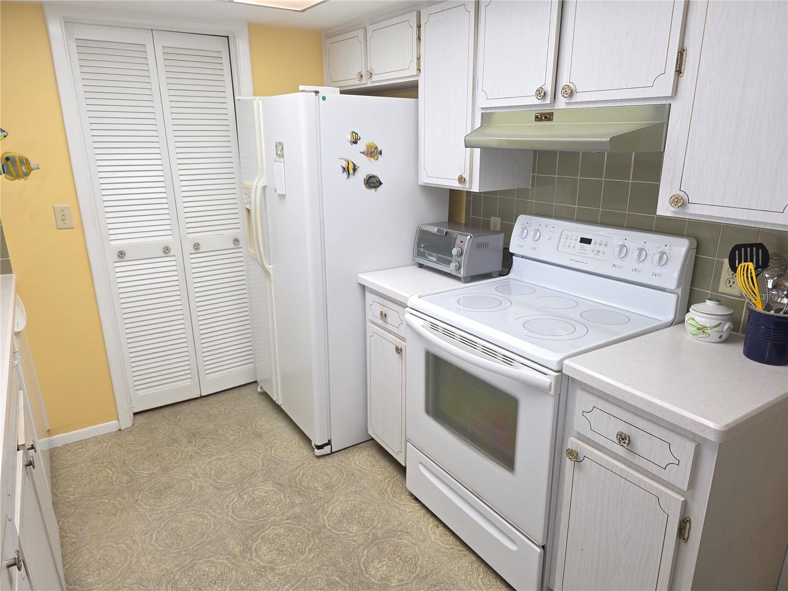 7207 ASHWOOD DR, PORT RICHEY, FL, 34668