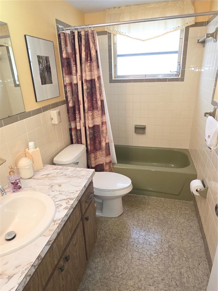 7207 ASHWOOD DR, PORT RICHEY, FL, 34668